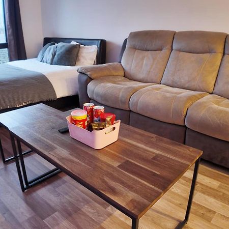Luxurious Birmingham City Apartment Extérieur photo