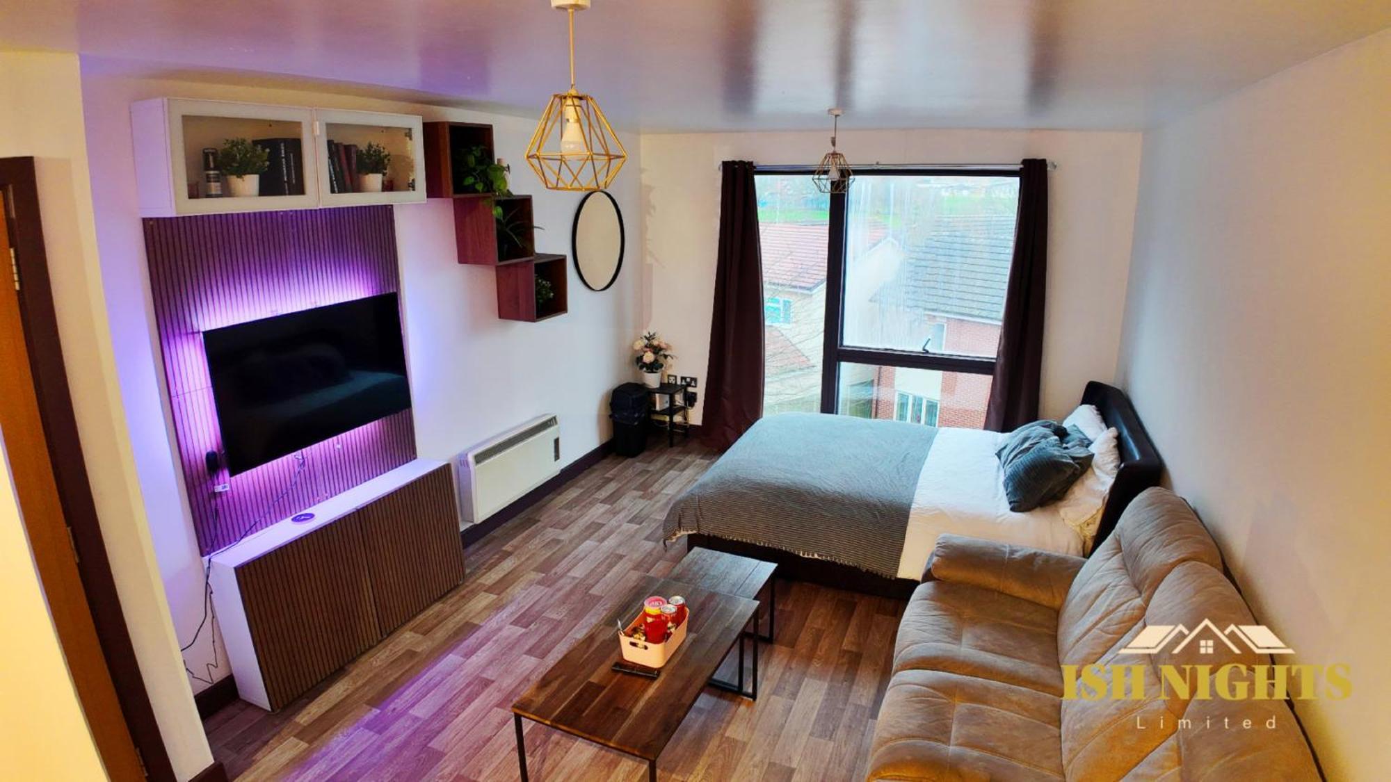 Luxurious Birmingham City Apartment Extérieur photo